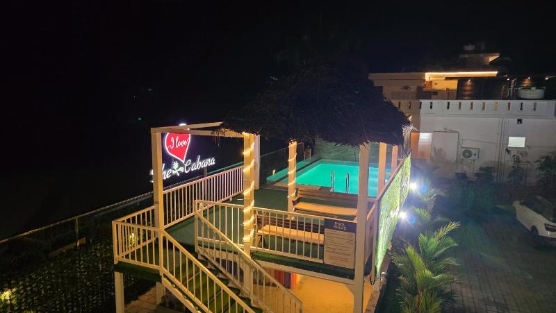 The Cabana - image 36