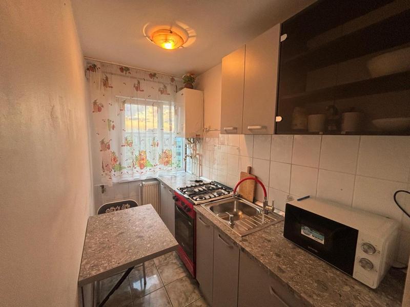 London Appartment - image 9