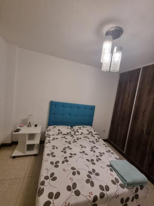 Ubicación Perfecta en Urbari Apartamento Ideal para Estancias Cortas - image 2