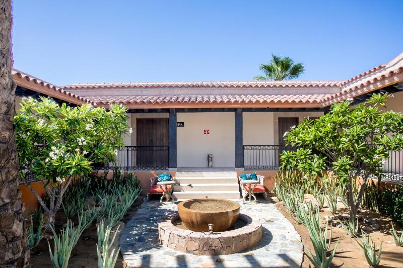 Luxe 5 BDRM Copala Villa GOLF Minutes to Marina - image 9