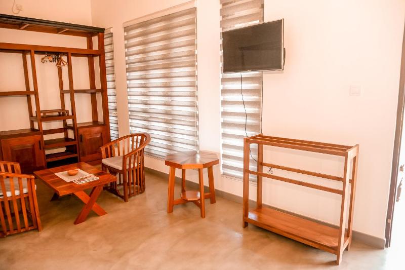 Beach Club Bungalow Induruwa - image 15