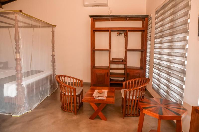 Beach Club Bungalow Induruwa - image 25
