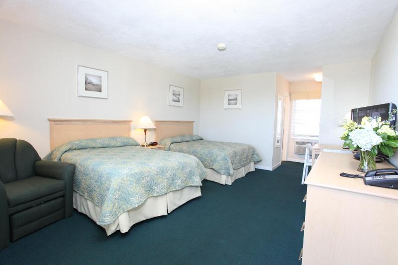 Double Room image 3