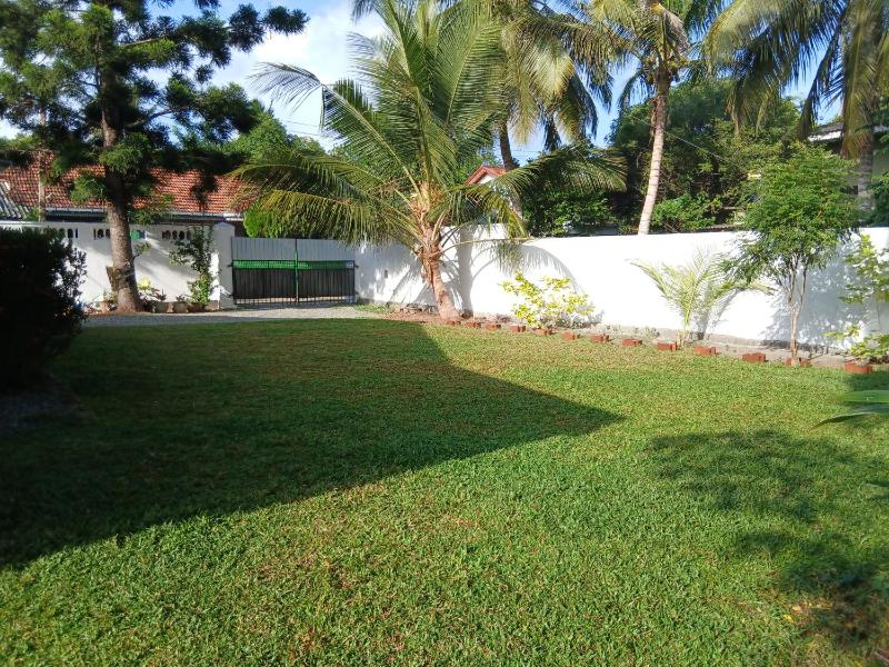 Villa Coleus Tangalle - Private Garden Villa 10 Min to Beach - image 9