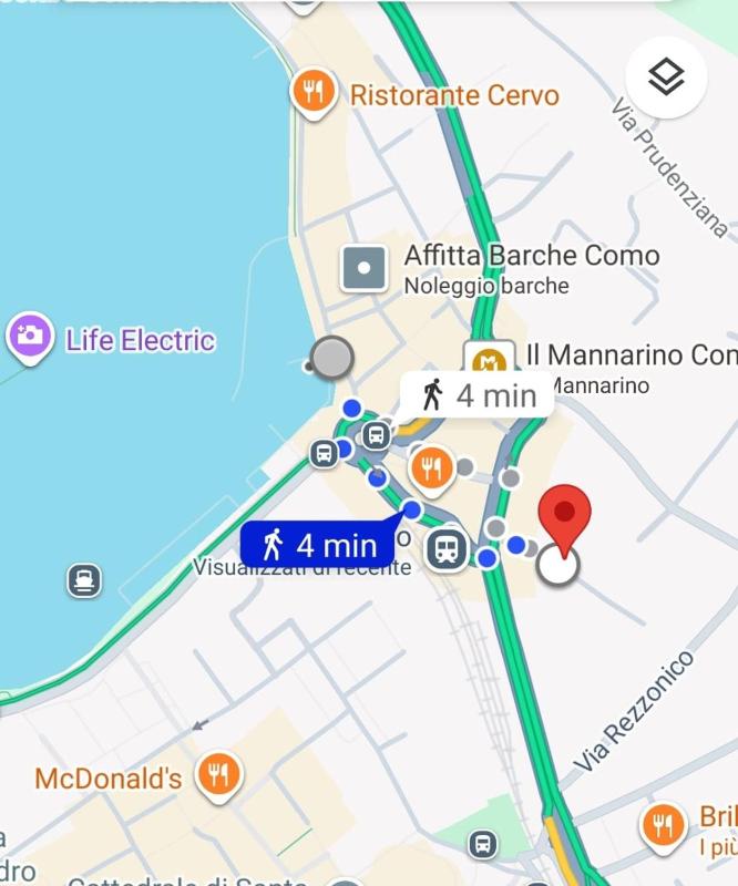 Central Apartment Caniggia 1 with Terrace in Como - image 7