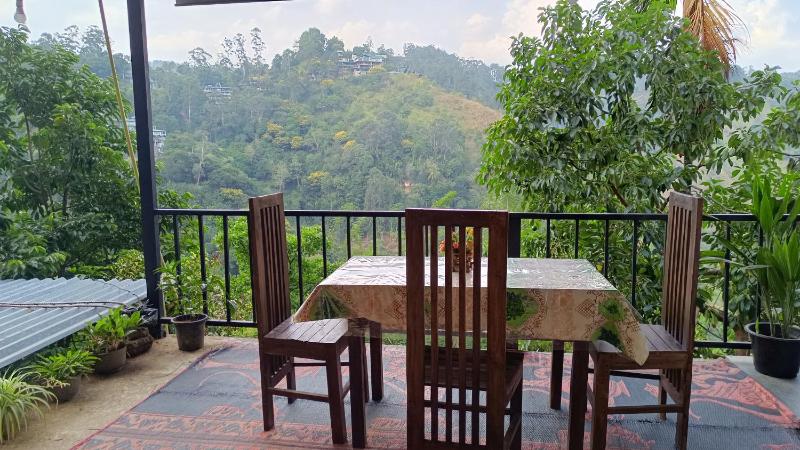 Mountain Manor Homestay - image 16