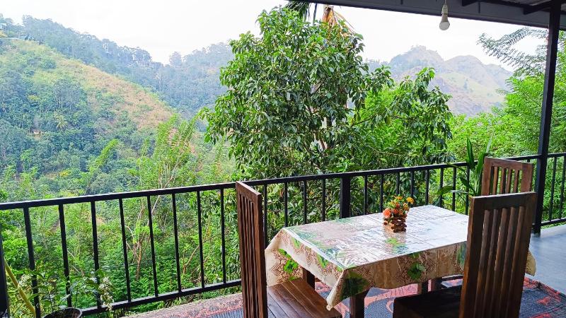 Mountain Manor Homestay - image 11