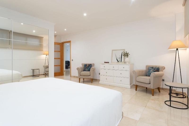 Elle Ocean Villa Gran Canaria Heated pool Wifi BY Kalmacanaria - image 15