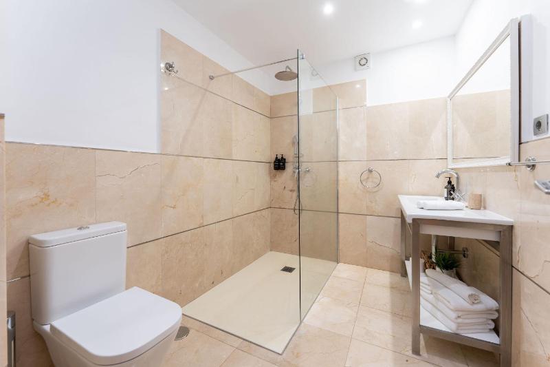 Elle Ocean Villa Gran Canaria Heated pool Wifi BY Kalmacanaria - image 23