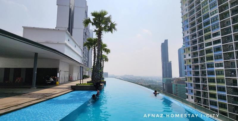 Afnaz Homestay i-City Shah Alam - image 7