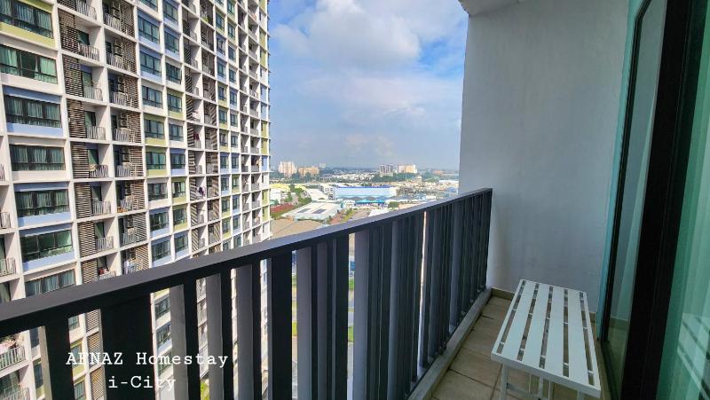 Afnaz Homestay i-City Shah Alam - image 12