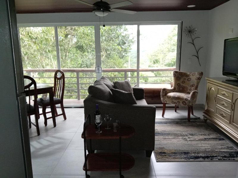 Magnolia Farm Suites - image 8