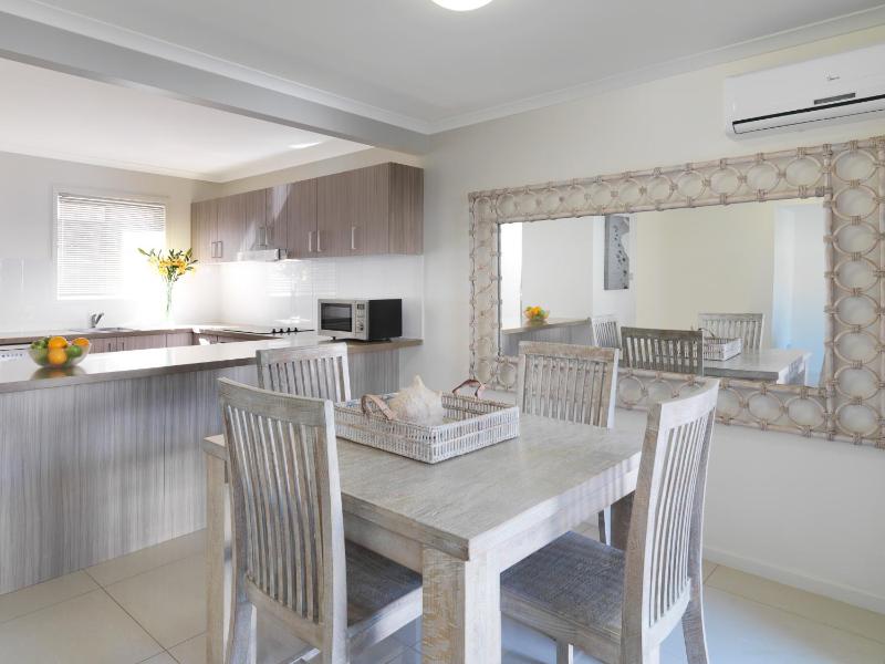 Oaks Sunshine Coast Oasis Resort - image 10
