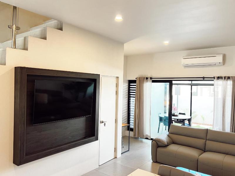 NEW Coral Bay 2Bdrm Apartment - Wailoaloa Palm Beach Estate - image 6