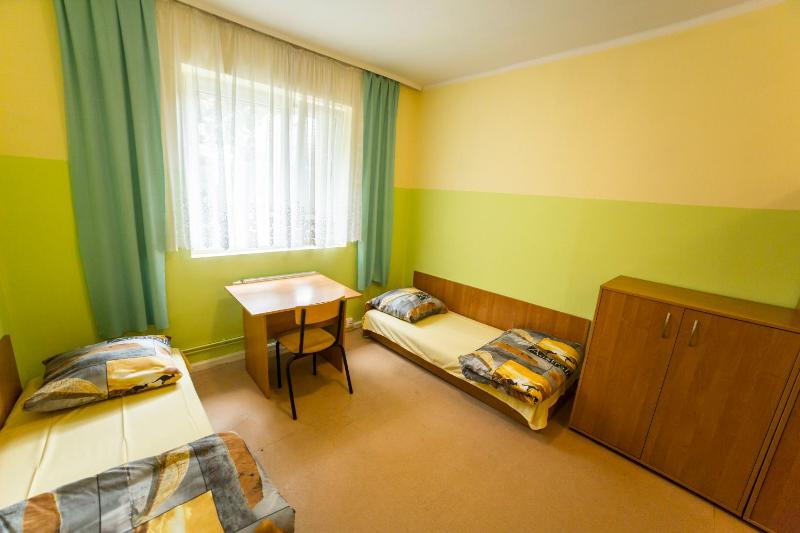 Single Room with Private Bathroom image 4