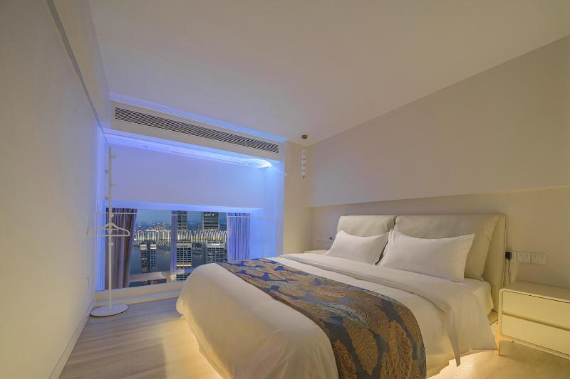 Ouchen International Sky River Hotel (Monument to the people's Liberation Pedestrian Street Store Chongqing) - image 35