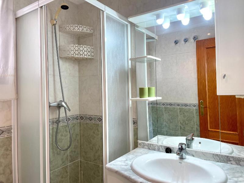 Two bedroom apartment in Kennedy 2 - image 8