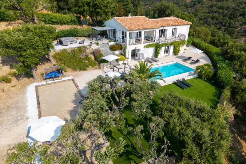 Villa Beau Rêve - Villa climatisée avec piscine - image 24