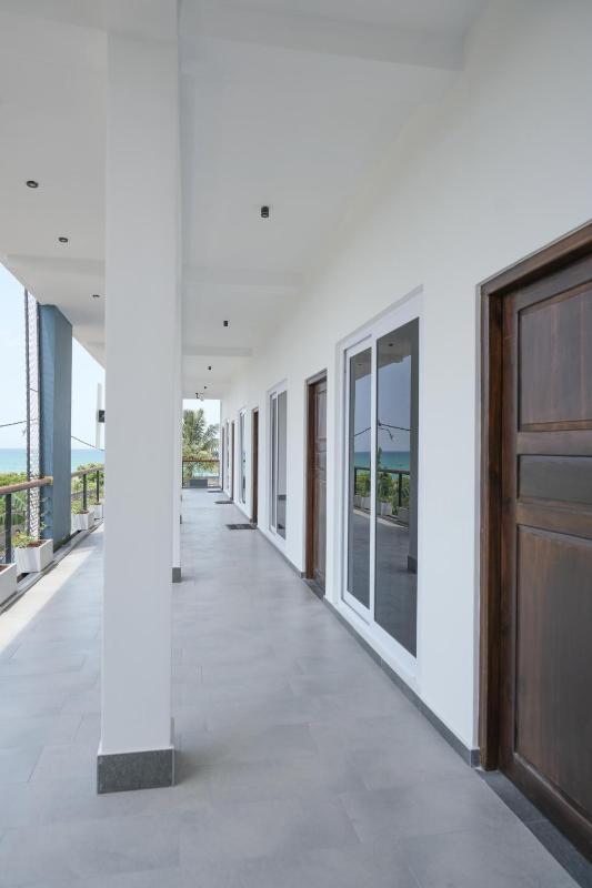 Trinco Diyash Beach Hotel - image 20