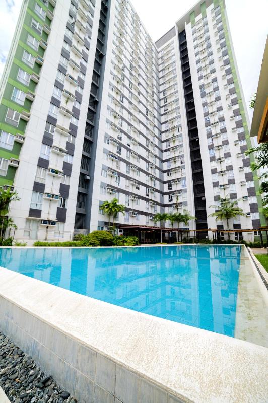 Cozy Comfy City Center Condo in Centrio - image 23