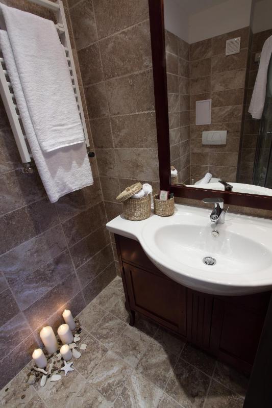 Deluxe Junior Suite image 4