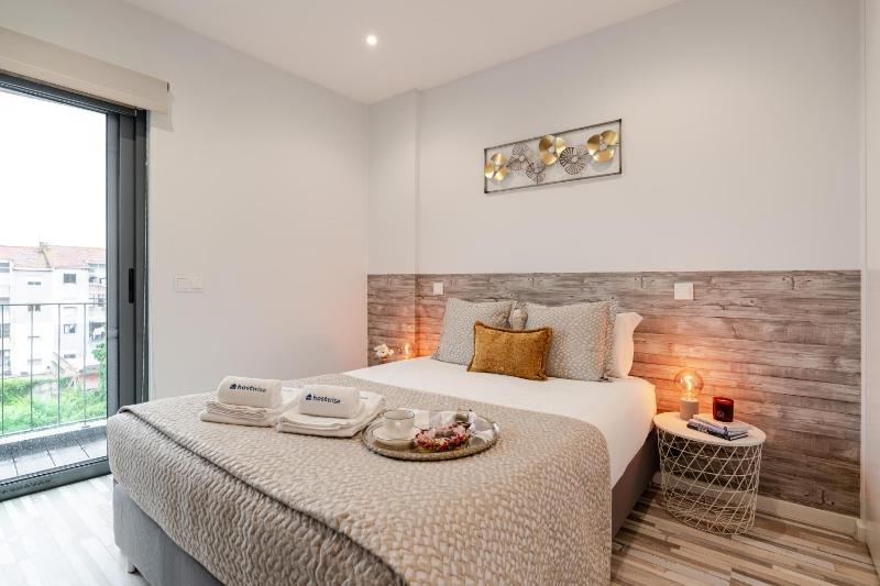 Host Wise - Amadeo Apartments - image 32