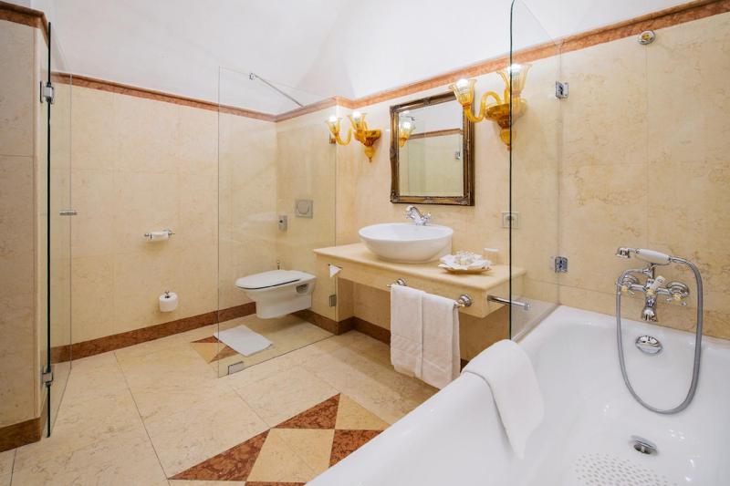 Arcadia Boutique Hotel - image 4