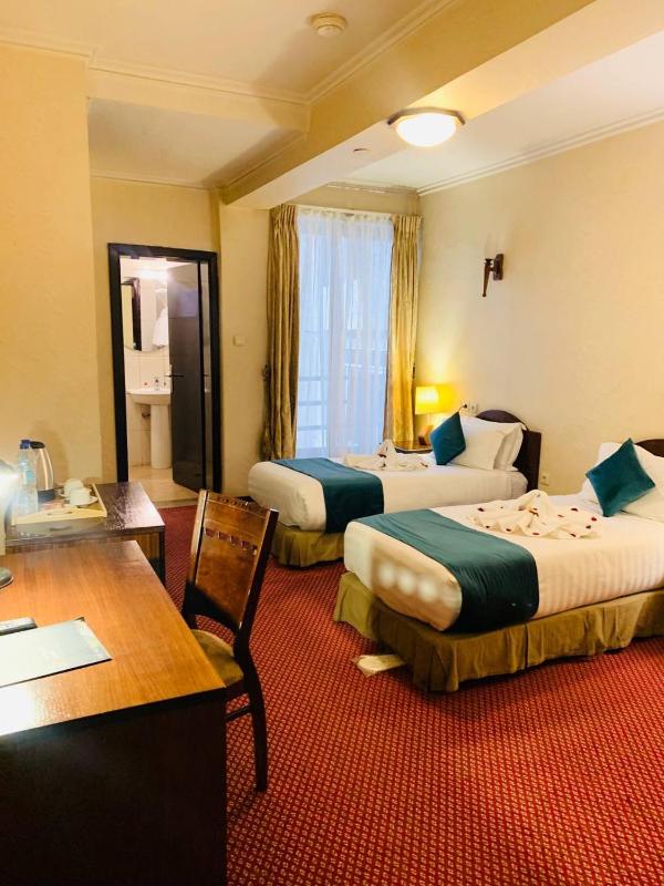 Platinum Hotel - image 15