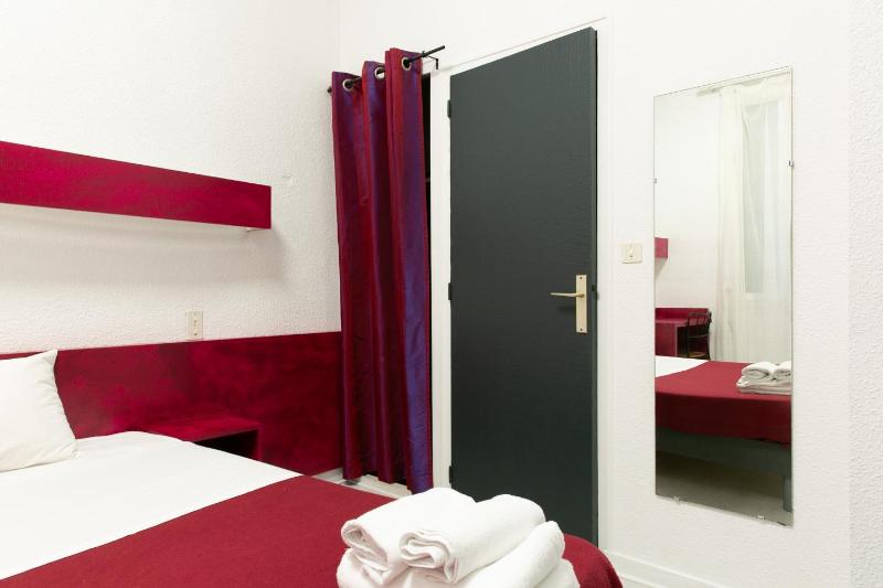 Hotel De La Gare Nantes Station Hotel Nantes - image 9