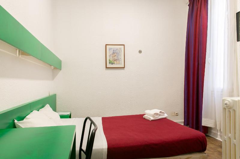Hotel De La Gare Nantes Station Hotel Nantes - image 26