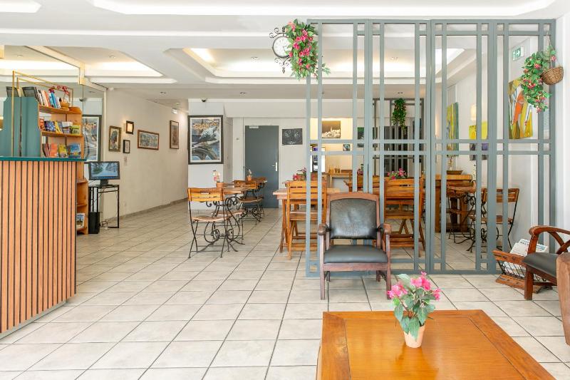 Hotel De La Gare Nantes Station Hotel Nantes - image 29