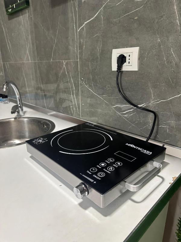 Bllok: Central Cozy Stay 24/7 Self Check-in - image 8