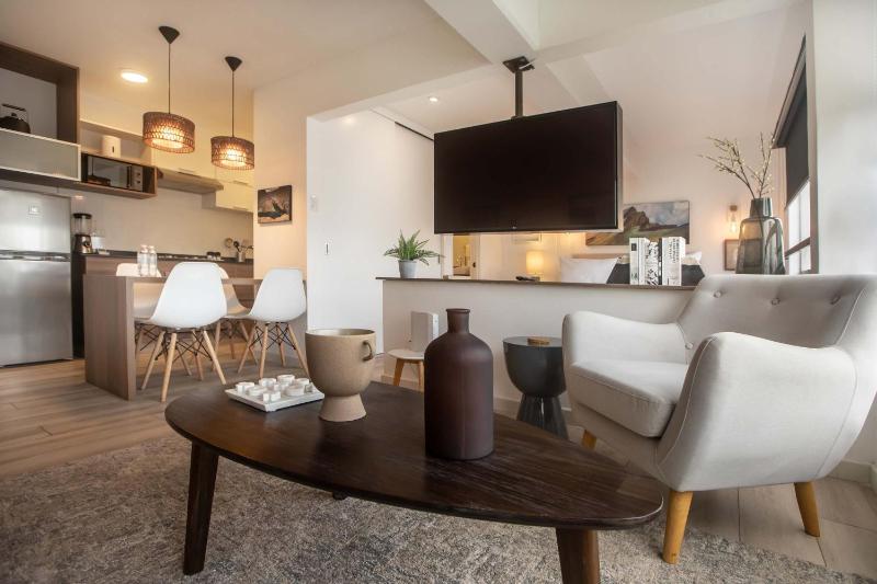 Enlightening 1BR in Miraflores - image 5