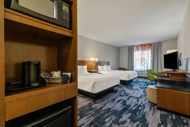 Fairfield Inn & Suites by Marriott Nashville MetroCenter - image 16