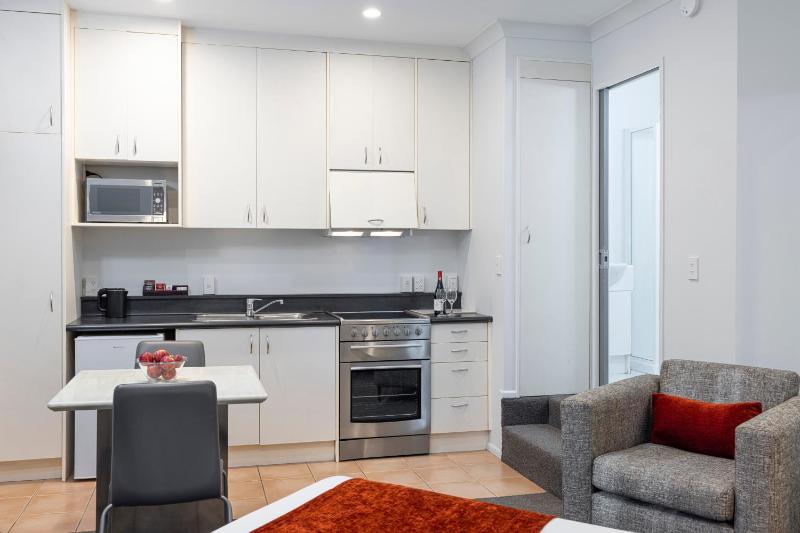 Quest On The Terrace Serviced Apartments - image 18