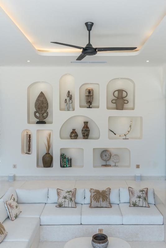 Bimini - Luxury 4BR Private Pool Villa in Canggu with Jacuzzi - image 19