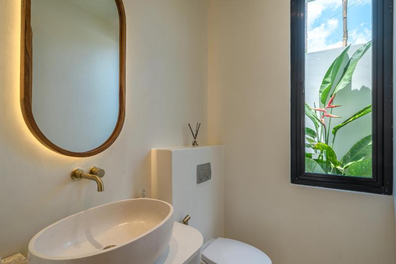 Bimini - Luxury 4BR Private Pool Villa in Canggu with Jacuzzi - image 39