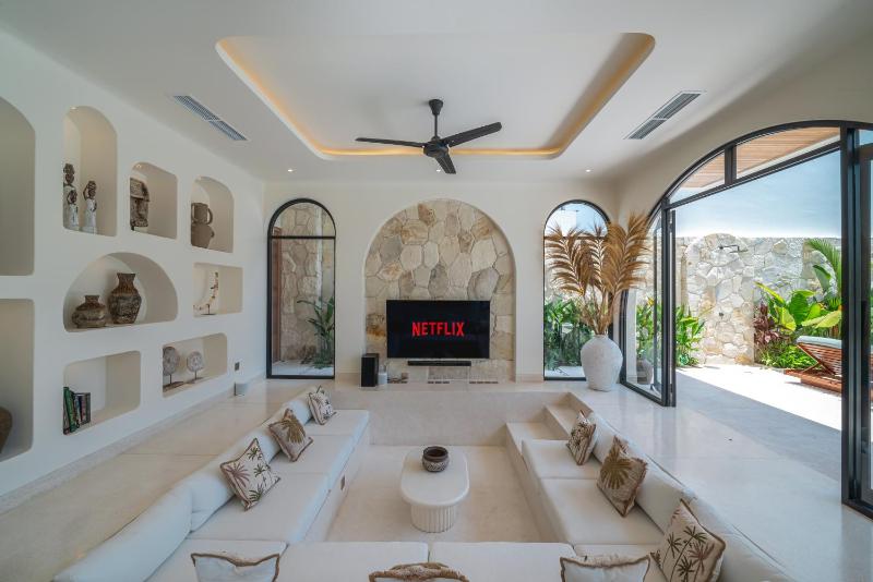 Bimini - Luxury 4BR Private Pool Villa in Canggu with Jacuzzi - image 30