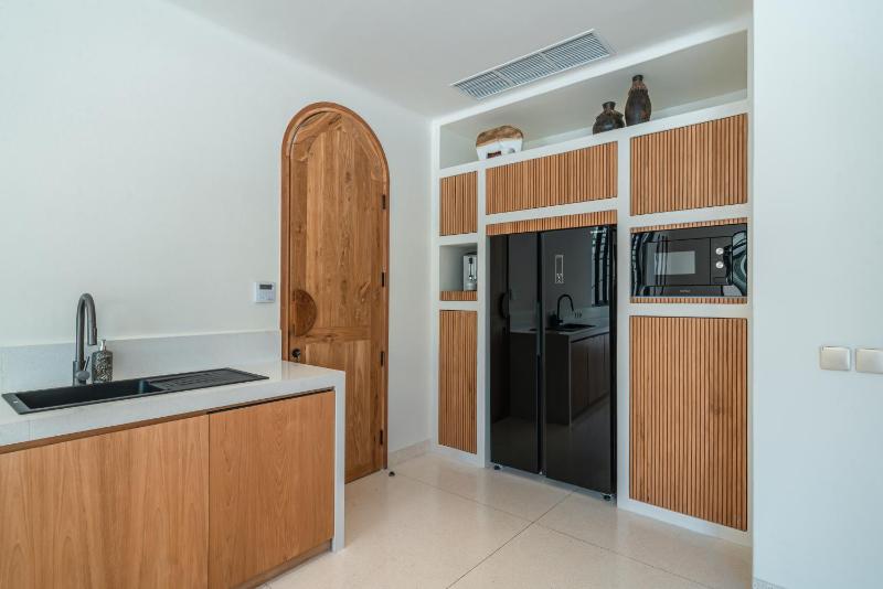 Bimini - Luxury 4BR Private Pool Villa in Canggu with Jacuzzi - image 29