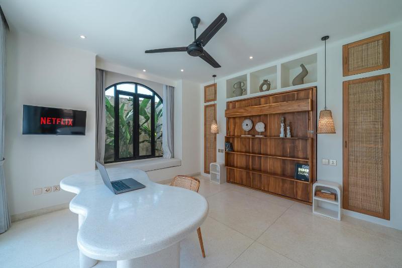 Bimini - Luxury 4BR Private Pool Villa in Canggu with Jacuzzi - image 34