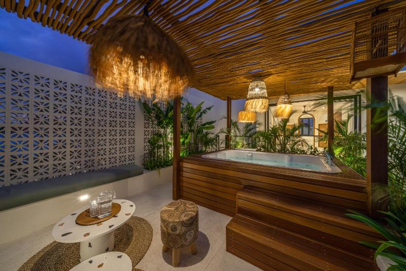 Bimini - Luxury 4BR Private Pool Villa in Canggu with Jacuzzi - image 42