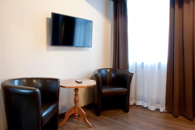 Apartamenty Hotelu Pod Orłem - image 4
