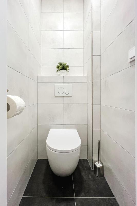 Prague Days - Studio near Vyšehrad with Smart TV and 250Mbs WiFi in Nusle - image 6