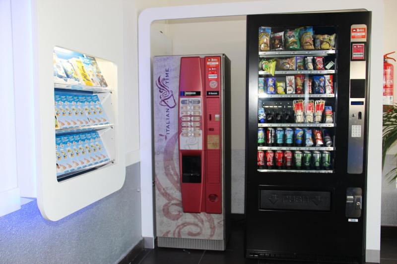 Ibis Budget Alicante - image 24