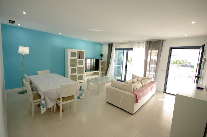 Livingtarifa Sugar - image 20