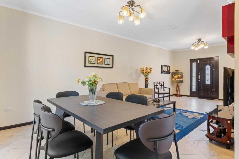 GC111-Malmok Beach-3BR townhome perfect for family - image 7