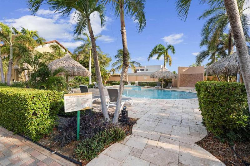 GC111-Malmok Beach-3BR townhome perfect for family - image 10