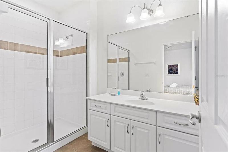 Grand EXEC Golf 4BR Pool Home Near Disney - image 36