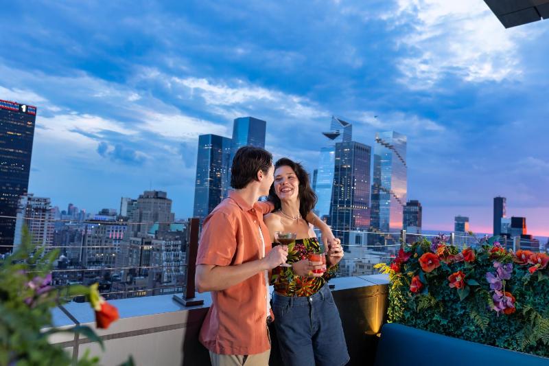 Margaritaville Resort Times Square - image 13