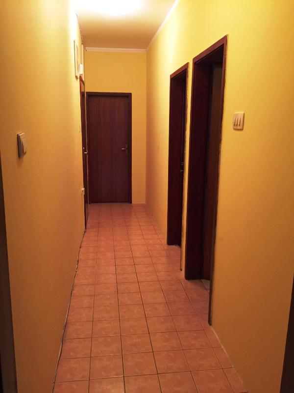 Triple Room with Shared Bathroom image 2